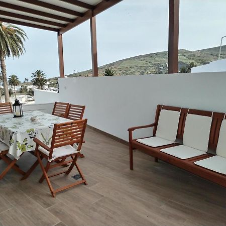 Casa Encarnacion Villa Haria Exterior photo