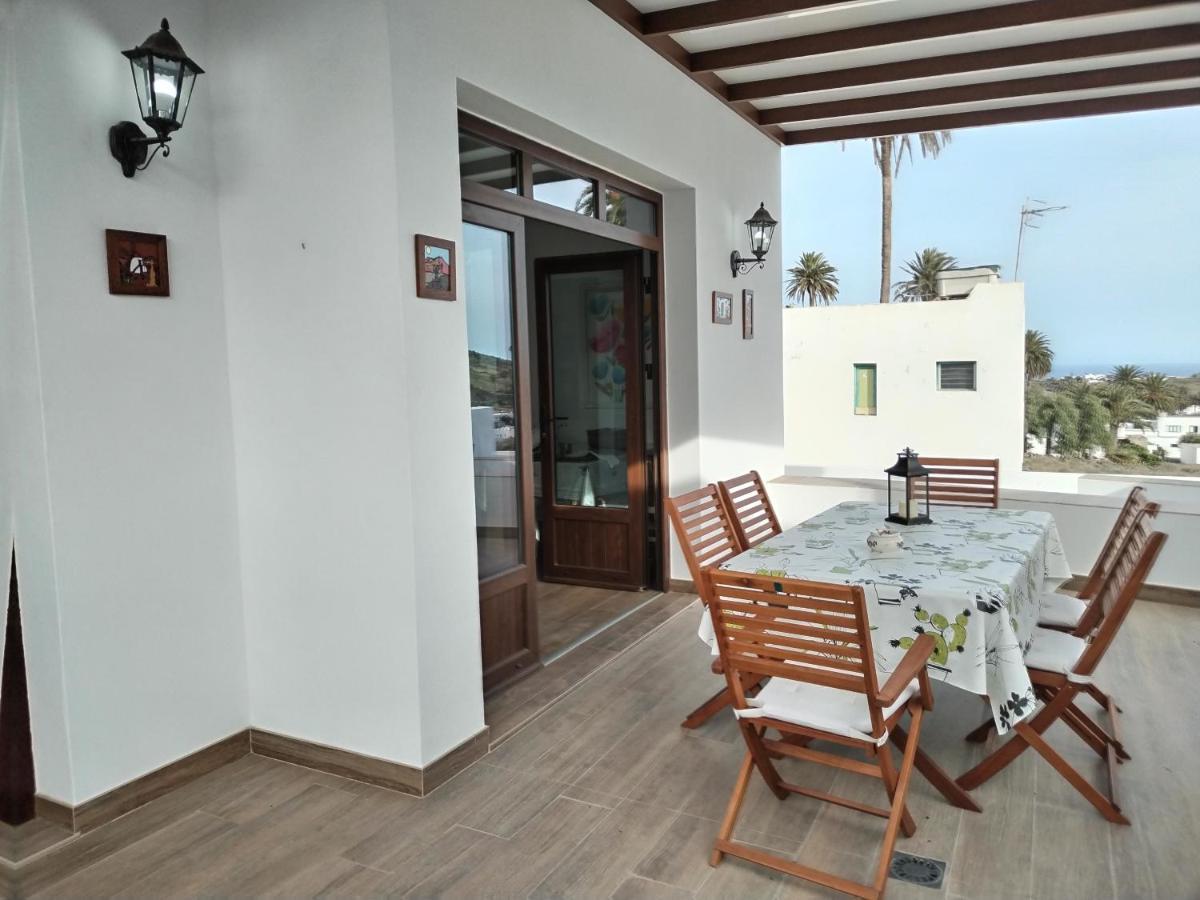 Casa Encarnacion Villa Haria Exterior photo